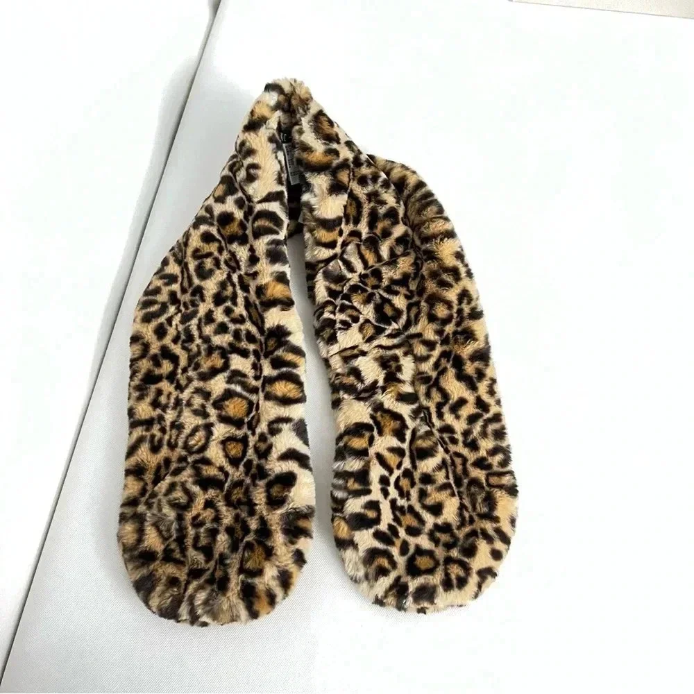 I.N.C Pull-Through Faux -Fur Scarf Leopard Print Black And Brown Soft Cozy